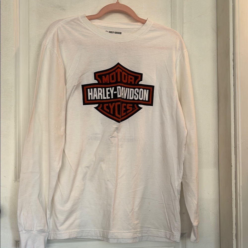 Harley-Davidson White Long Sleeve Tee with Iconic Logo